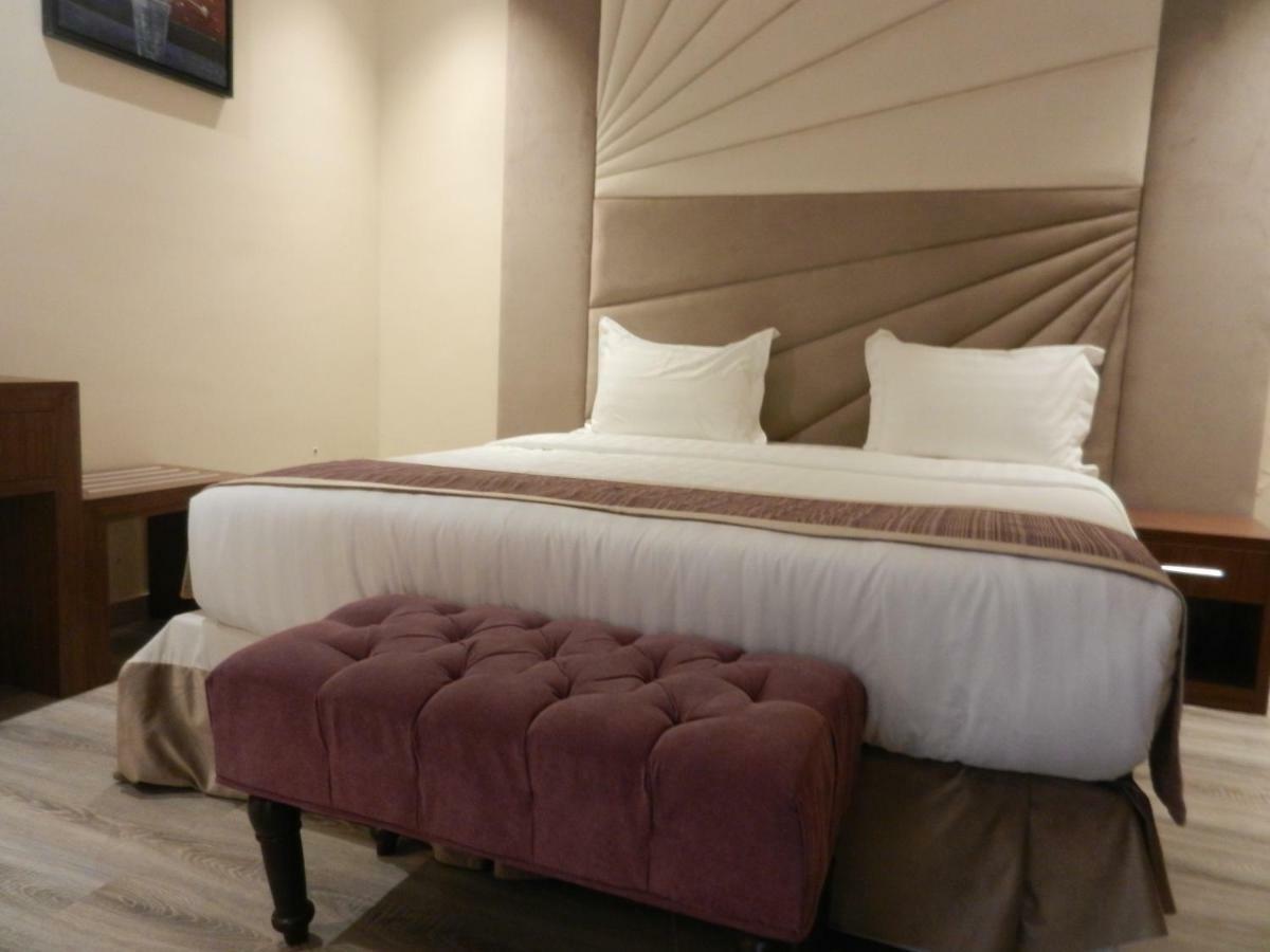 Glamour Hotel Yidda Exterior foto